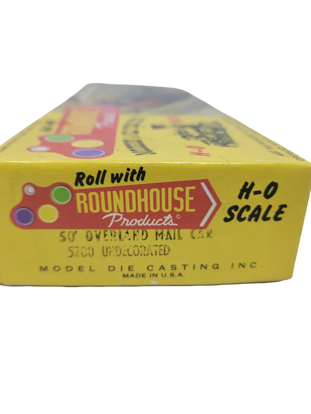 Roundhouse HO 50' Overland Unlettered Undecorated Passenger Mail Car Kit NEW